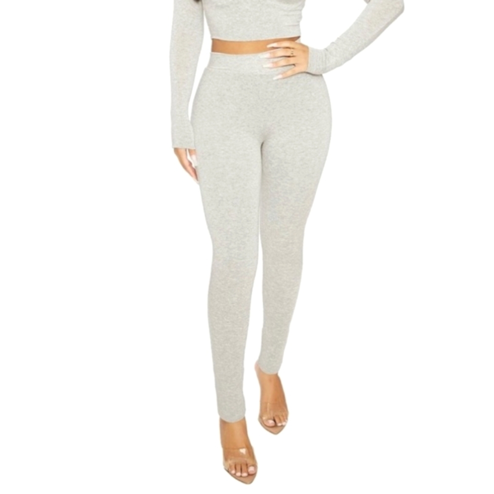 Naked Wardrobe Off White Leggings Women's Size Small